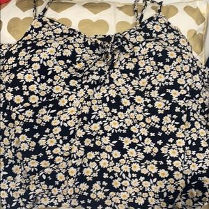 Hollister daisy dress